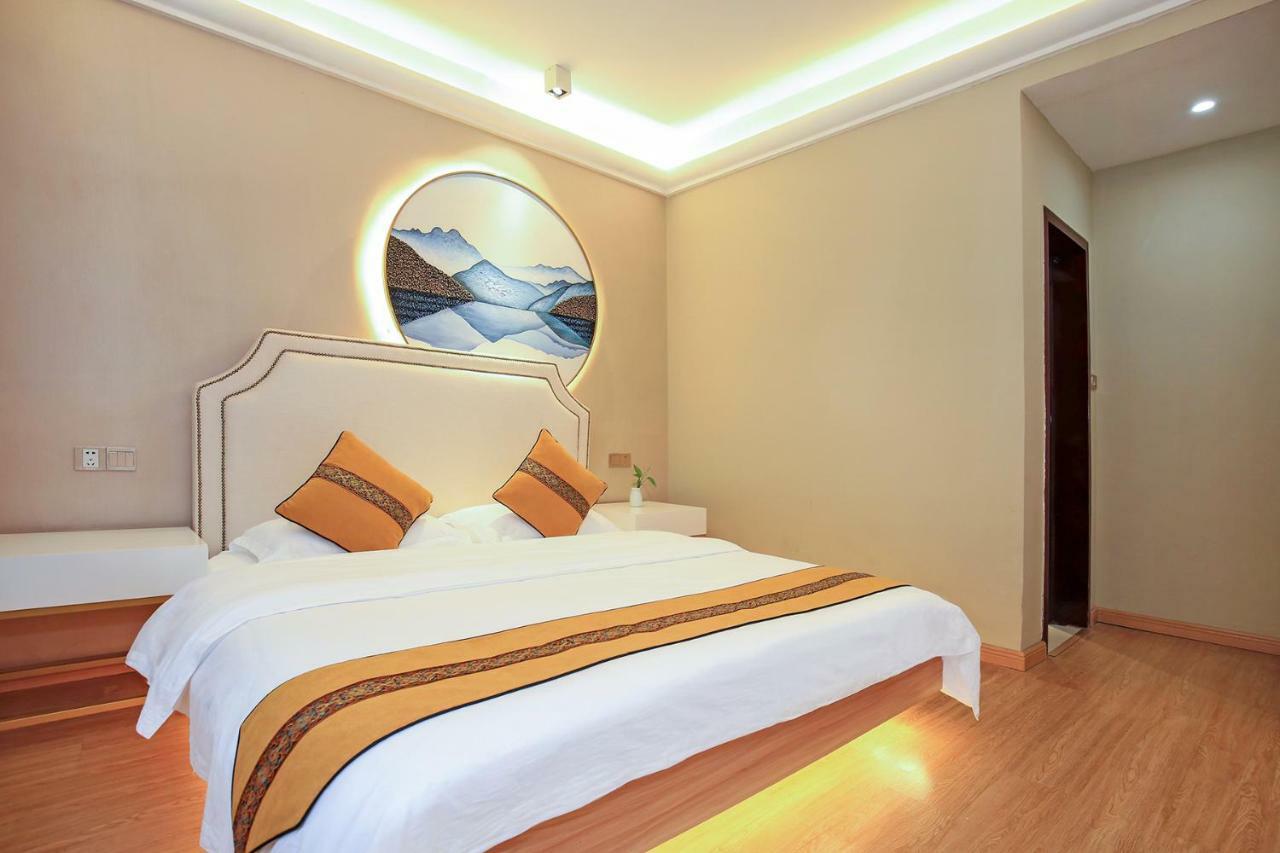 Suxi Hostel 陽朔 エクステリア 写真